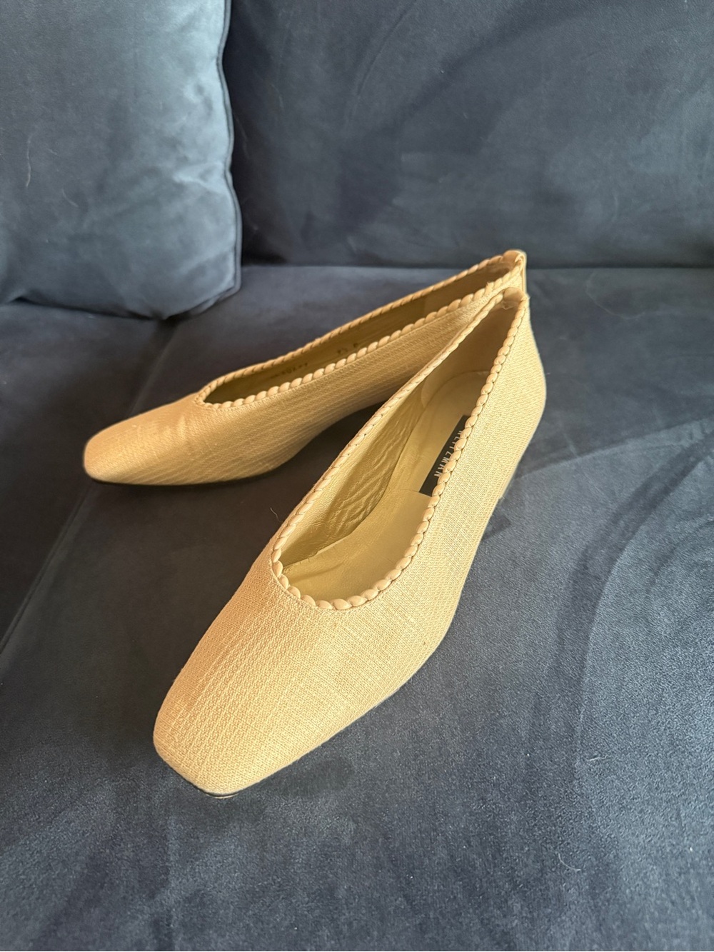 Stuart Weitzman size 10 beige pumps. These fit regular to narrow feet. - Picture 2 of 3